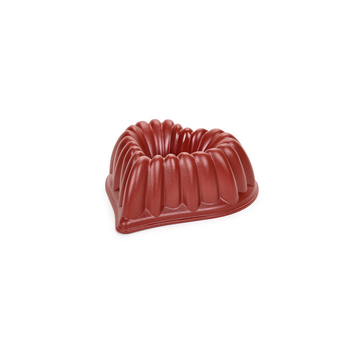 Bear in Wonderland Heart-Shaped Cake Mold